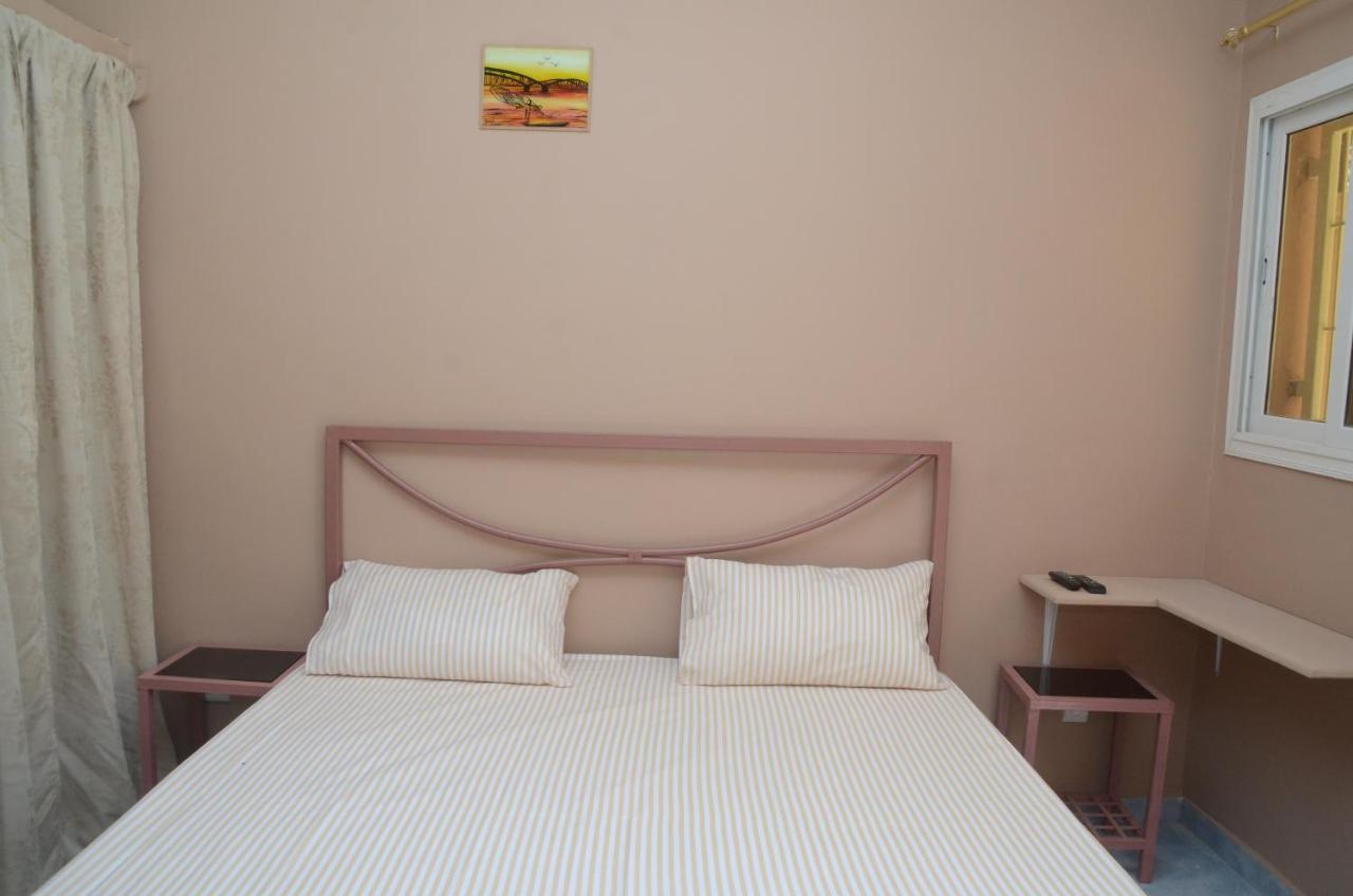 Appart-Hotel La Perle Saint-Louis Esterno foto